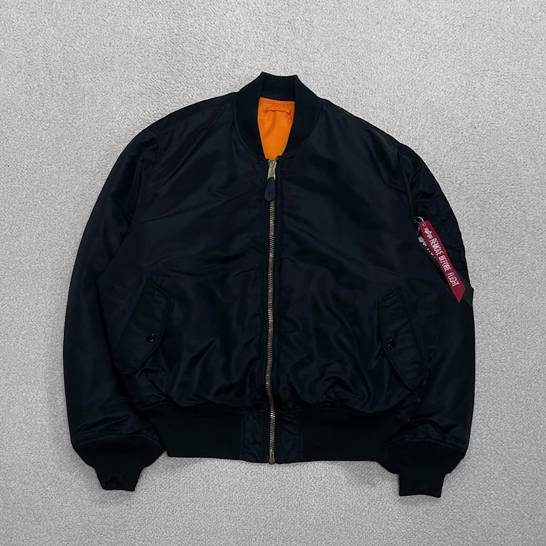 알파인더스트리 ma-1 플라이트 봄버 자켓 블랙 상품이미지1