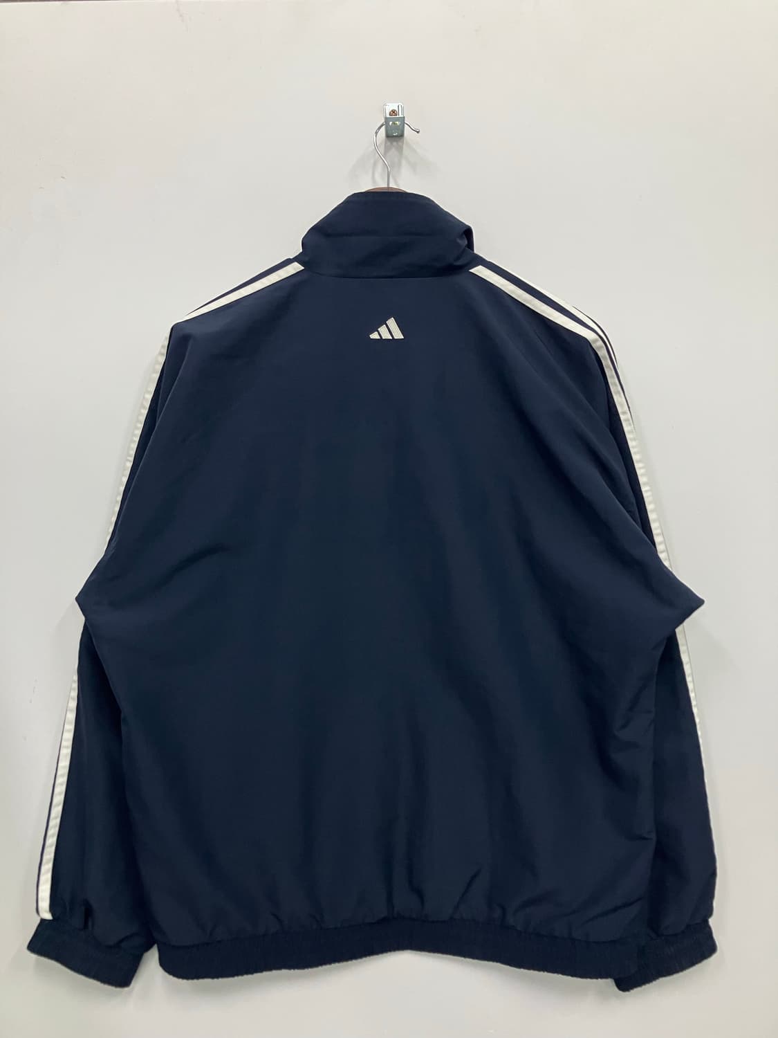 아디다스바람막이 상품이미지3