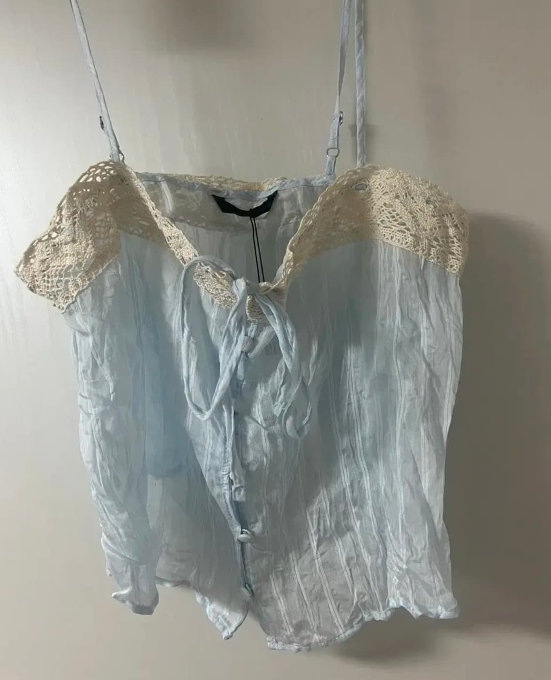 ZARA 자라 로맨틱 스트랩 탑 xs 파르벵 피버 착용 자라 슬리브리스 상품이미지4