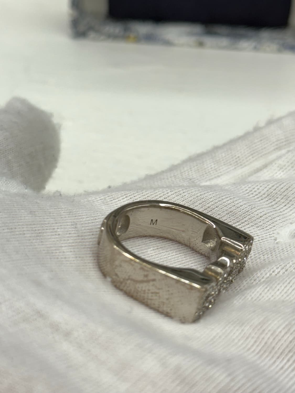 [M] 디올 큐빅 로고 반지 상품이미지6