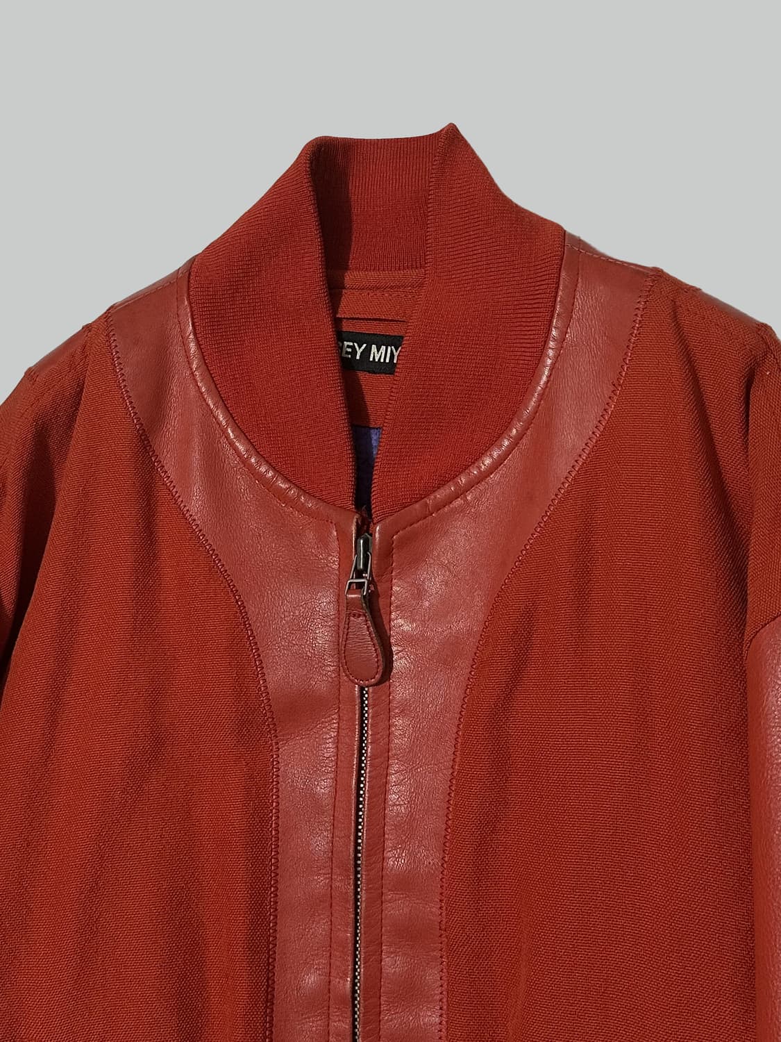 이세이 미야케 레더 봄버 자켓 상품이미지3