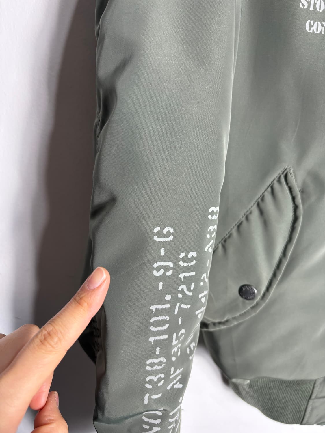 Avirex 아비렉스 ma-1 항공점퍼 카키 상품이미지8