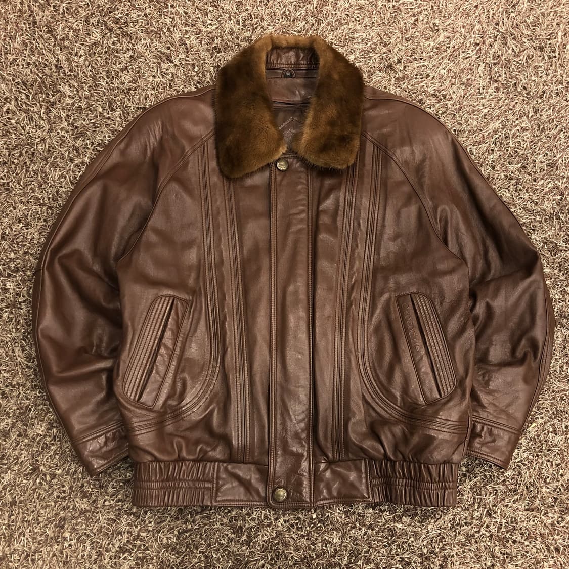 크로커다일 양가죽 봄버 덕다운 내피 브라운 레더 가죽 자켓  상품이미지1