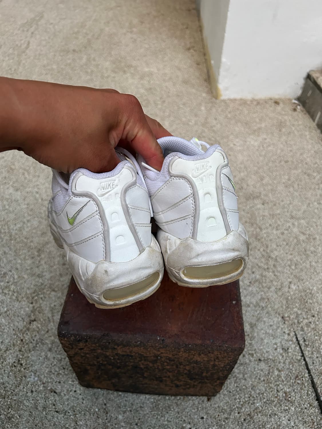 나이키  에어맥스 95   빈티지  화이트- 네온  2 상품이미지4