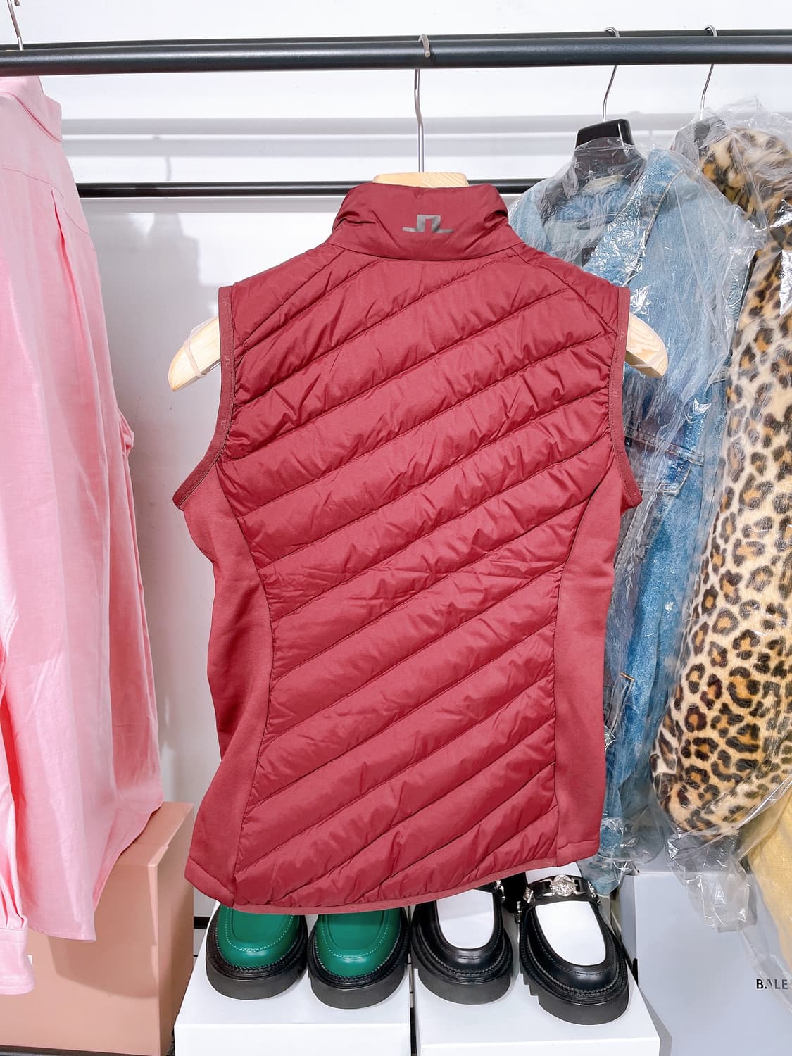 J.LINDEBERG 제이린드버그 여성 버건디 구스 패딩 베스트 자켓 상품이미지3