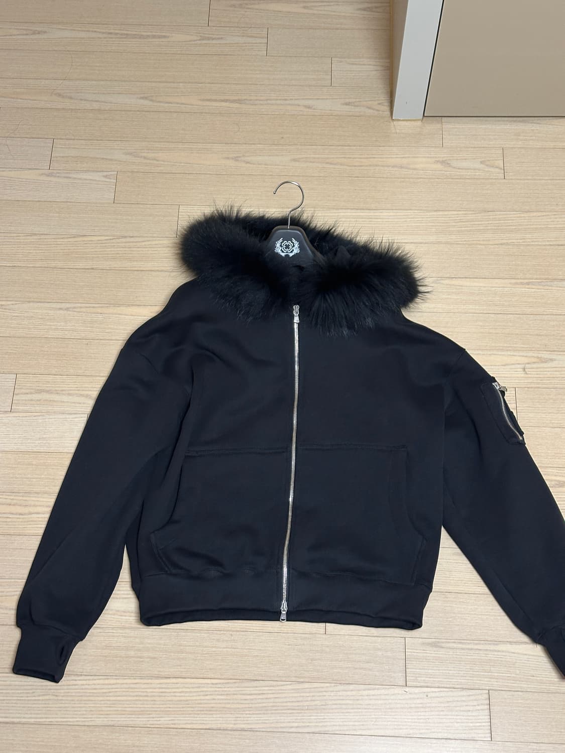 [2] POG SERVICE 포그서비스 N2B 퍼 후드집업 상품이미지1