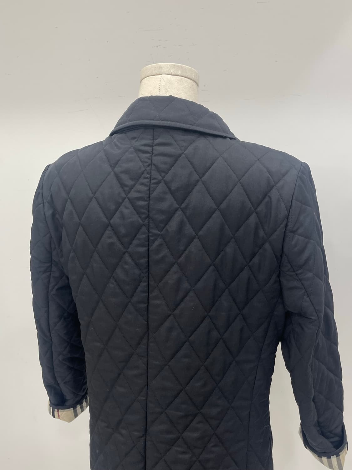 버버리 블랙 퀼팅 자켓 상품이미지6