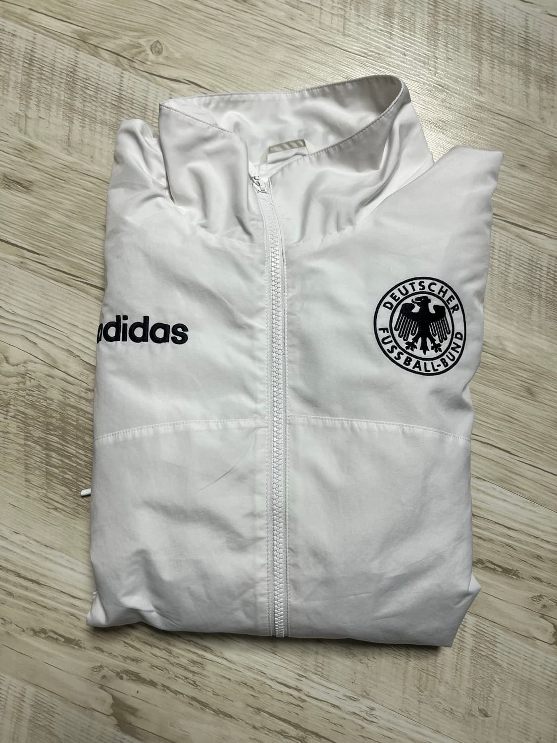 아디다스 독일 바람막이 상품이미지1