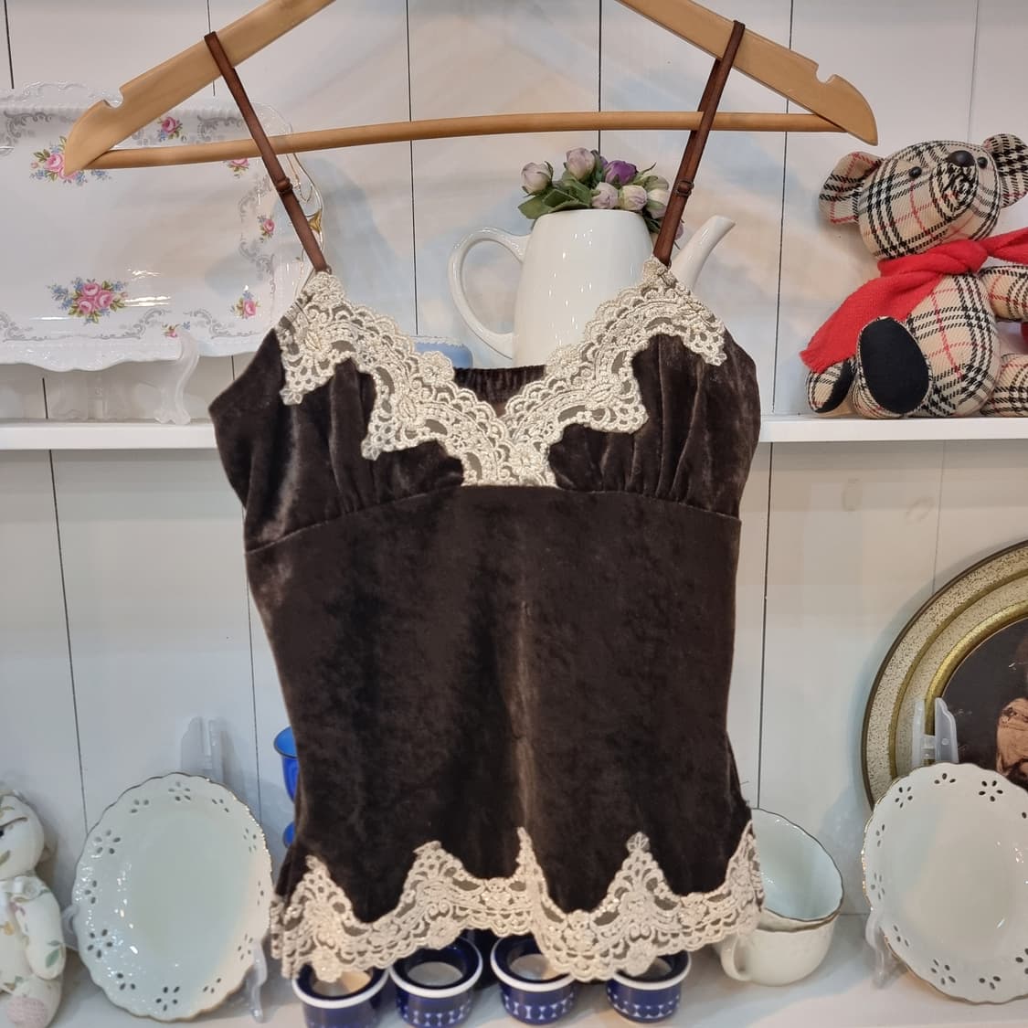 초콜릿 브라운 벨벳 레이스 슬립탑 상품이미지1