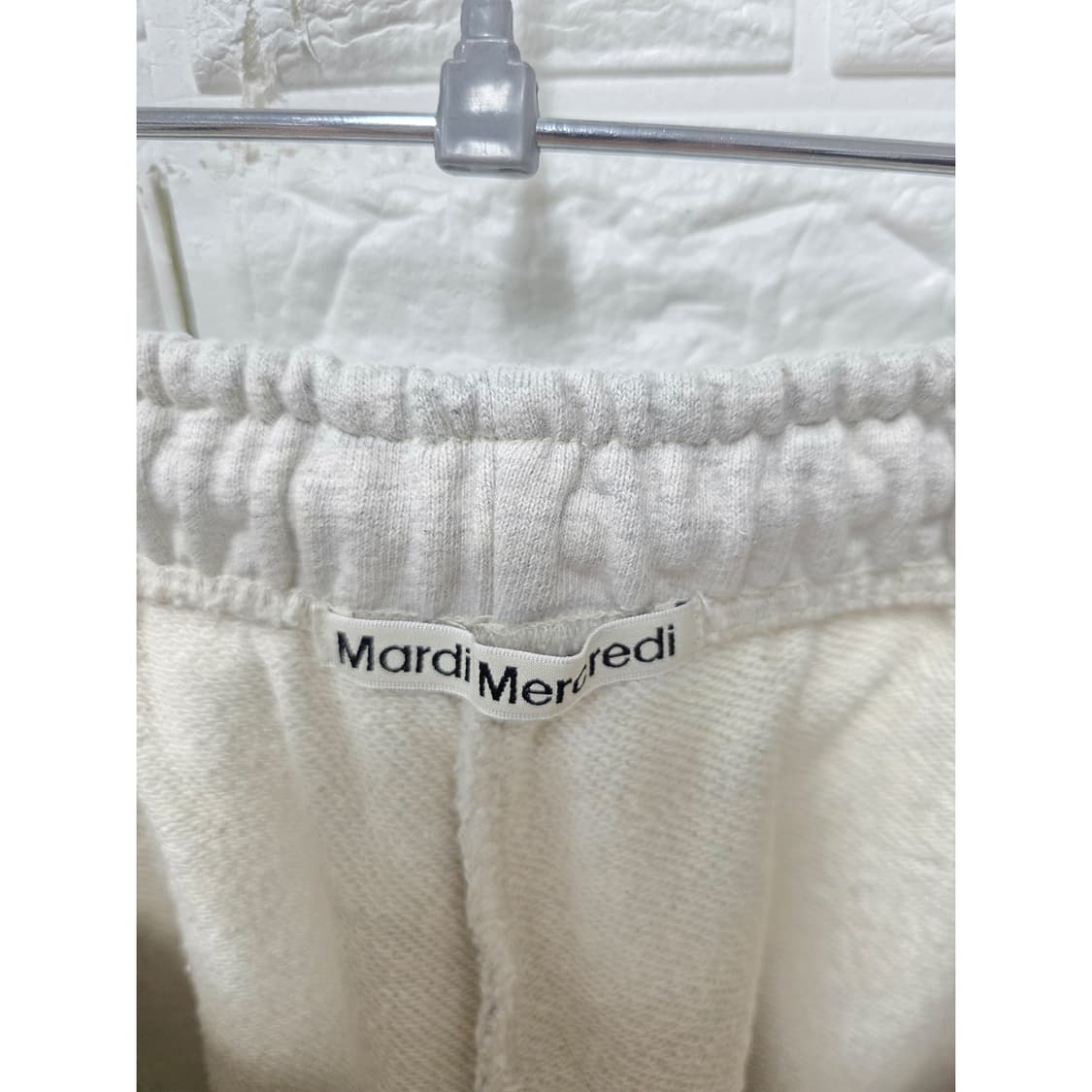 택포// 마르디 메크르디 맨투맨+반바지 세트 Free 상품이미지6