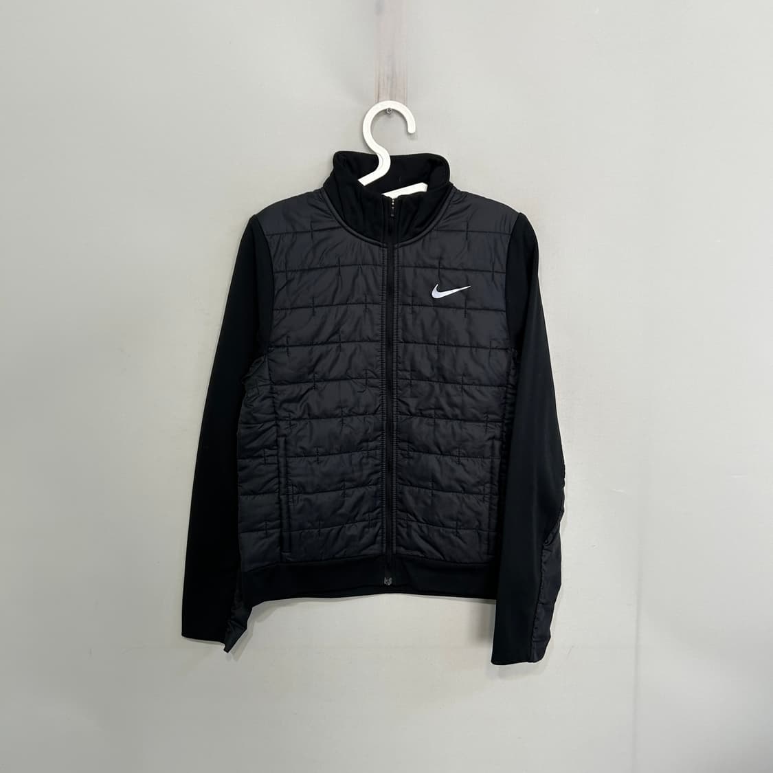 나이키 써마핏 패딩 러닝점퍼 여성 M 상품이미지1