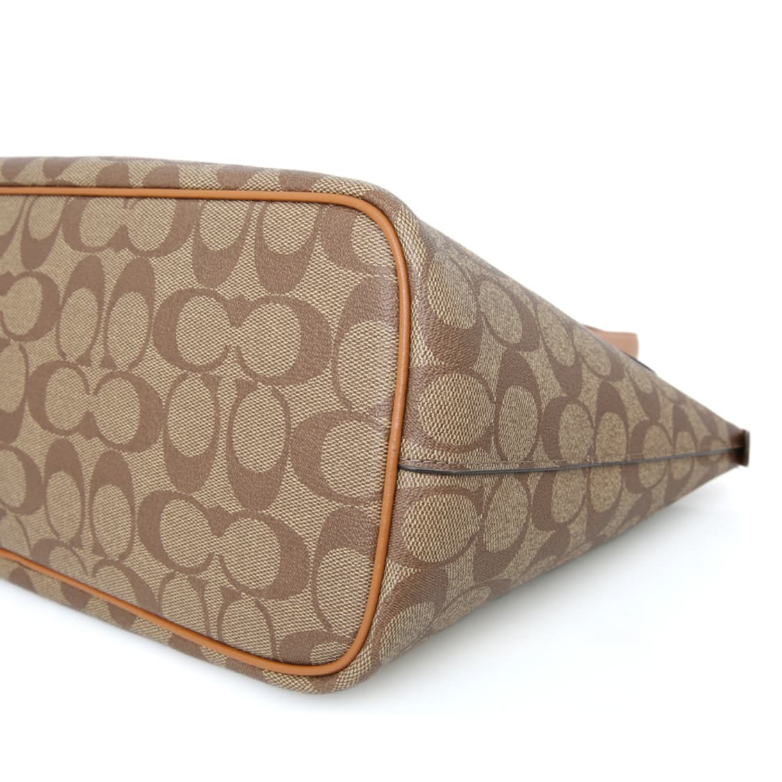 코치 시그니쳐 패치 캔버스 숄더백 갤러리 토트 CJ603 상품이미지9