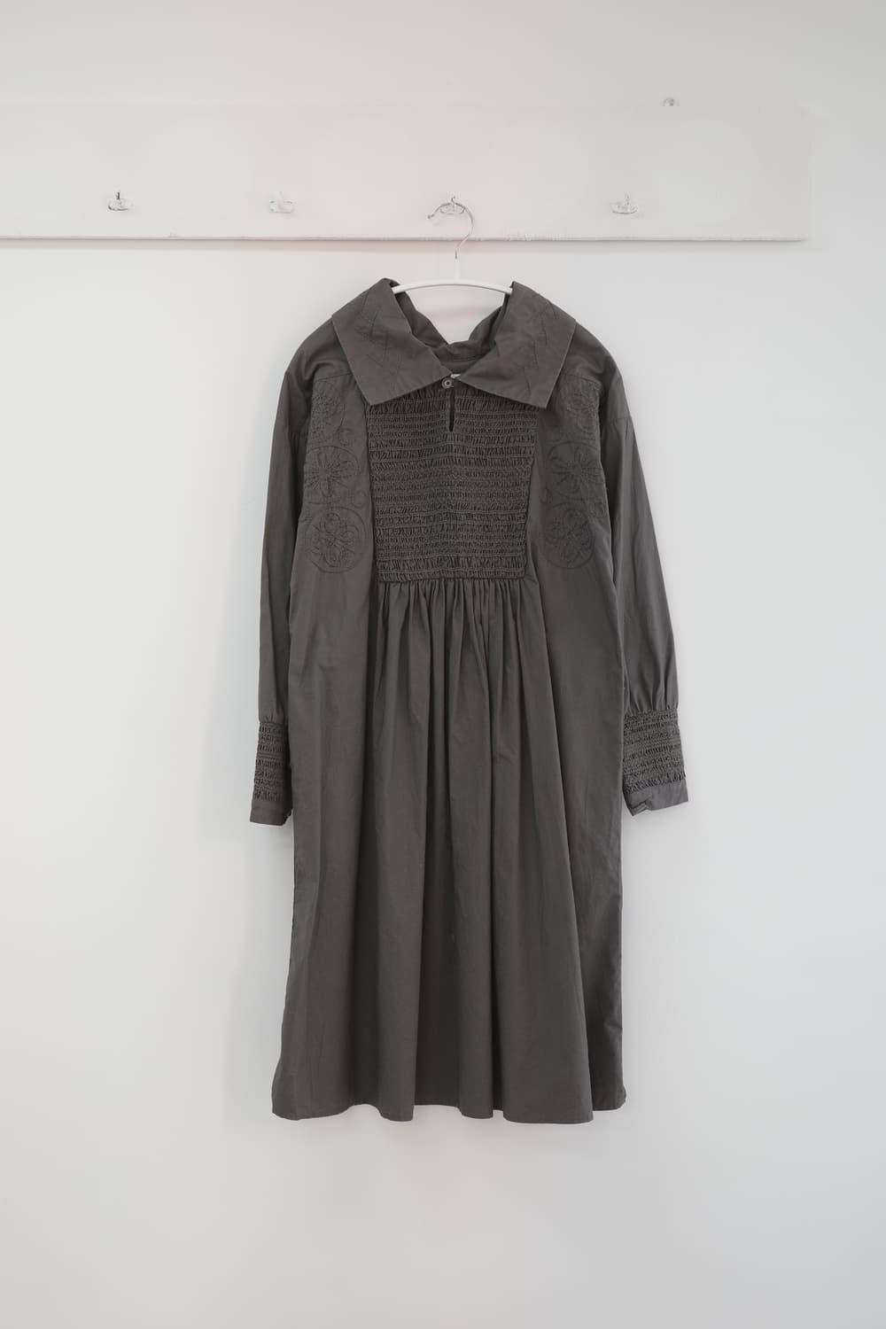 Beams boy quality khaki one-piece 상품이미지4