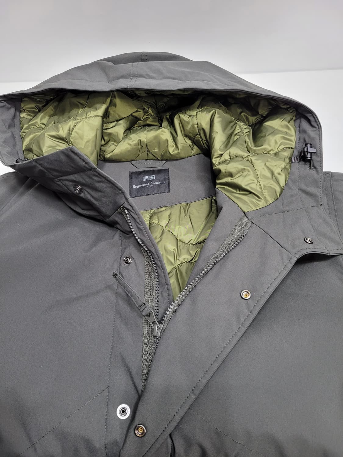 유니클로 ×엔지니어드가먼츠 후드 코트 / 남 L 카키
 상품이미지5