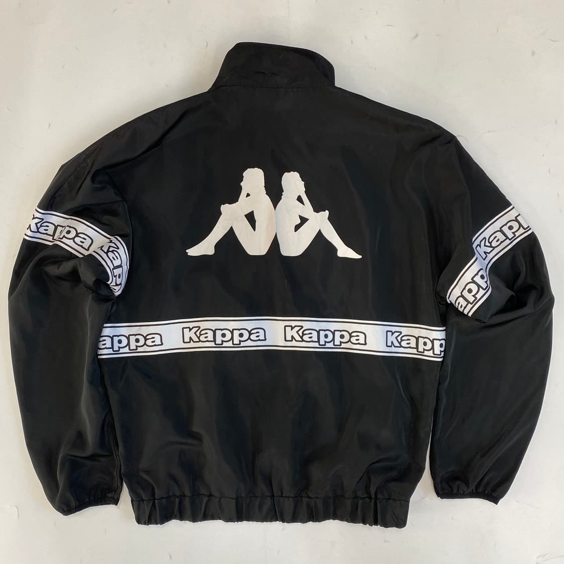 카파(Kappa) 빅로고 테이핑 바람막이 재킷 상품이미지2