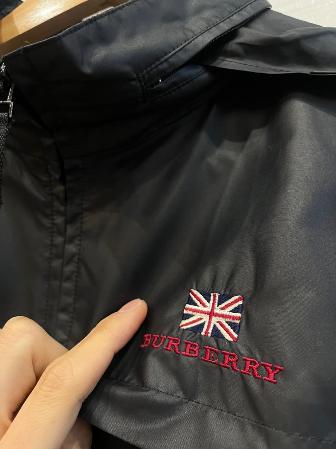 버버리 유니언잭 윈드 베스트 조끼 우먼즈 상품이미지2