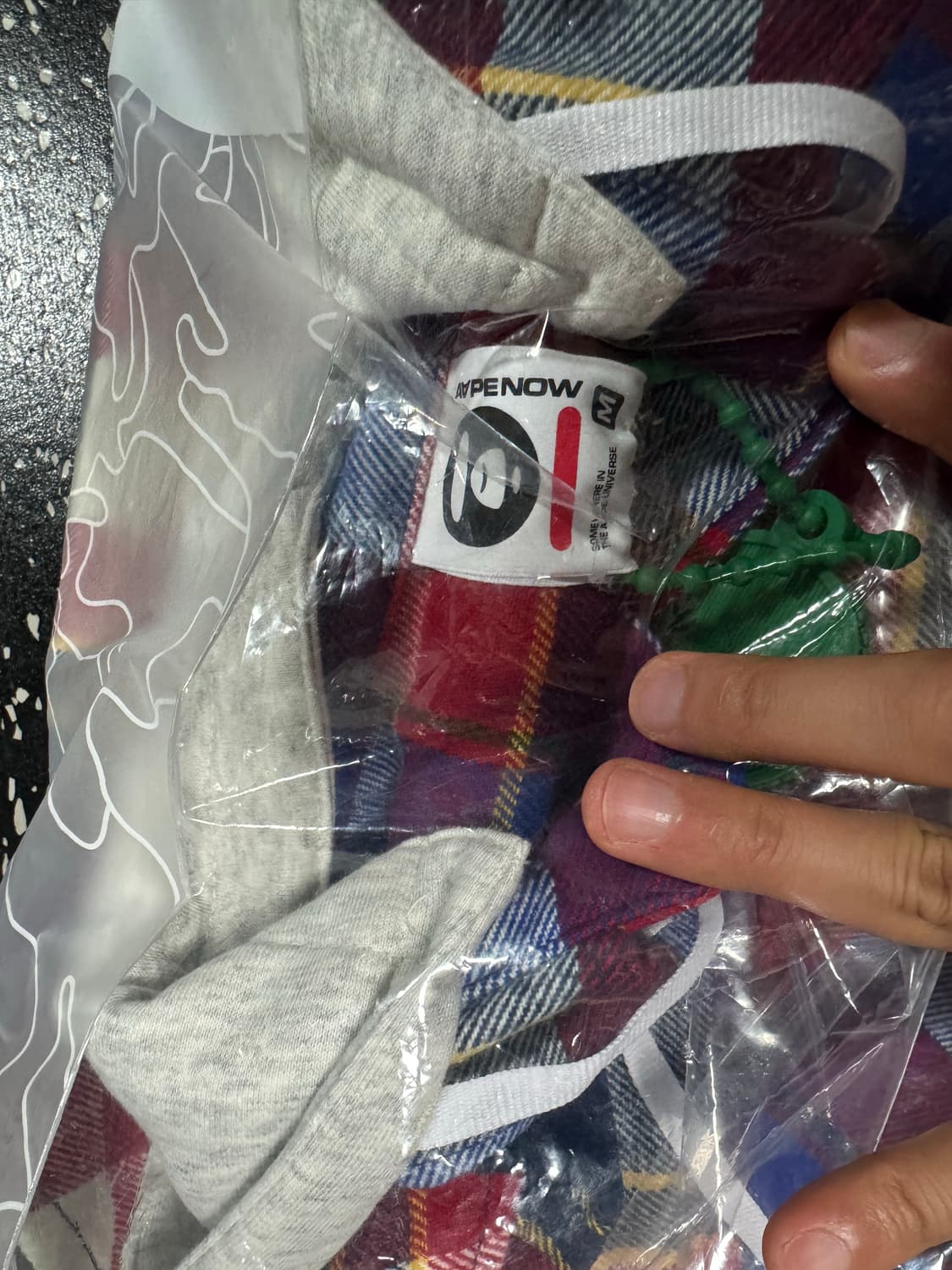 베이프 에이프 체크후드셔츠 새상품팝니다 상품이미지3