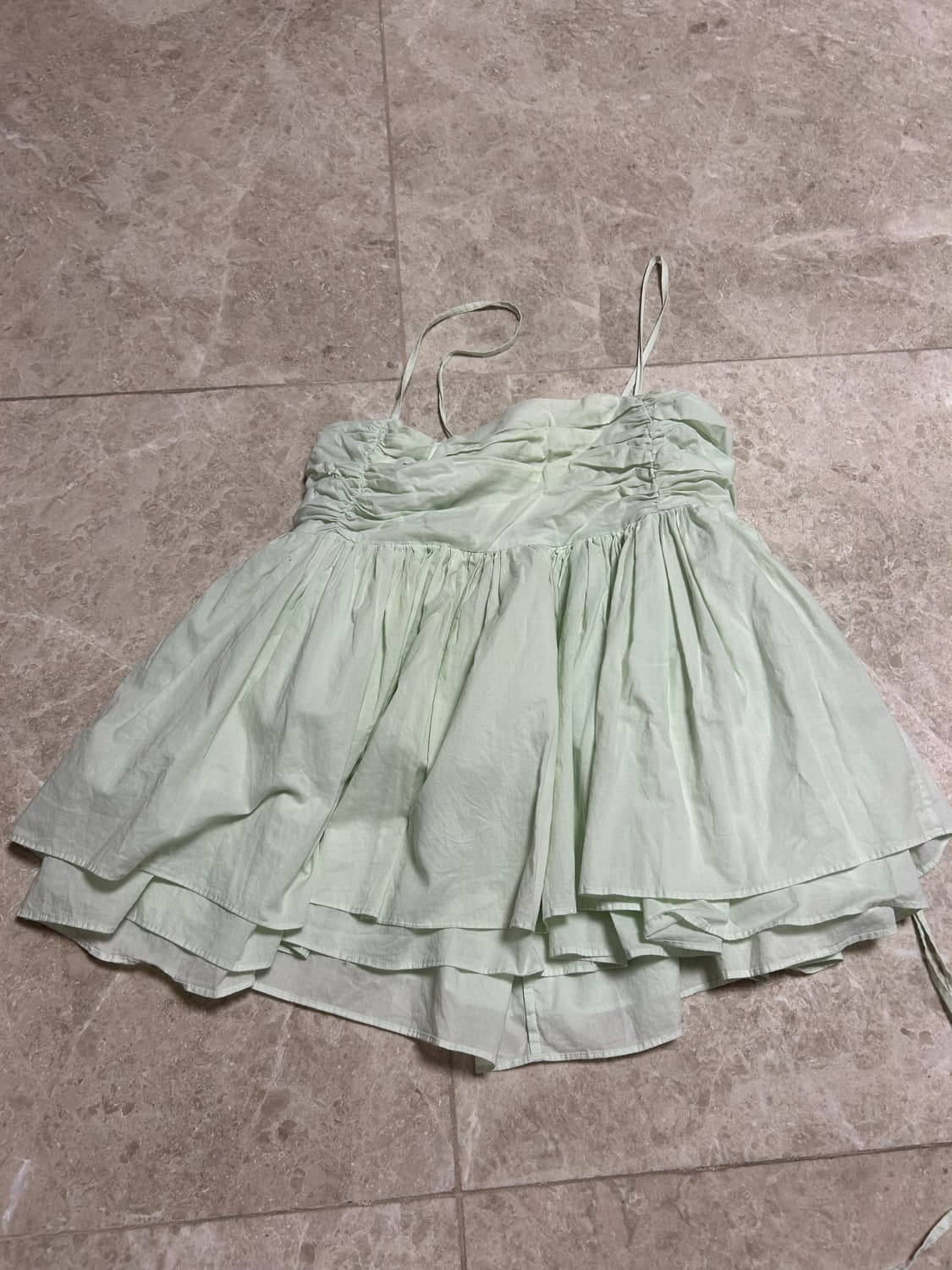 더바넷 민트 블라우스 슬리브리스탑 상품이미지3