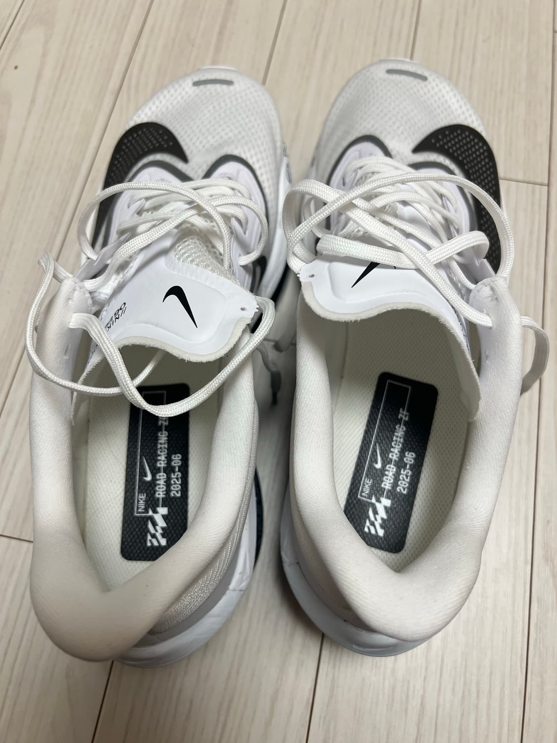 나이키 줌플라이6 275사이즈 상품이미지3