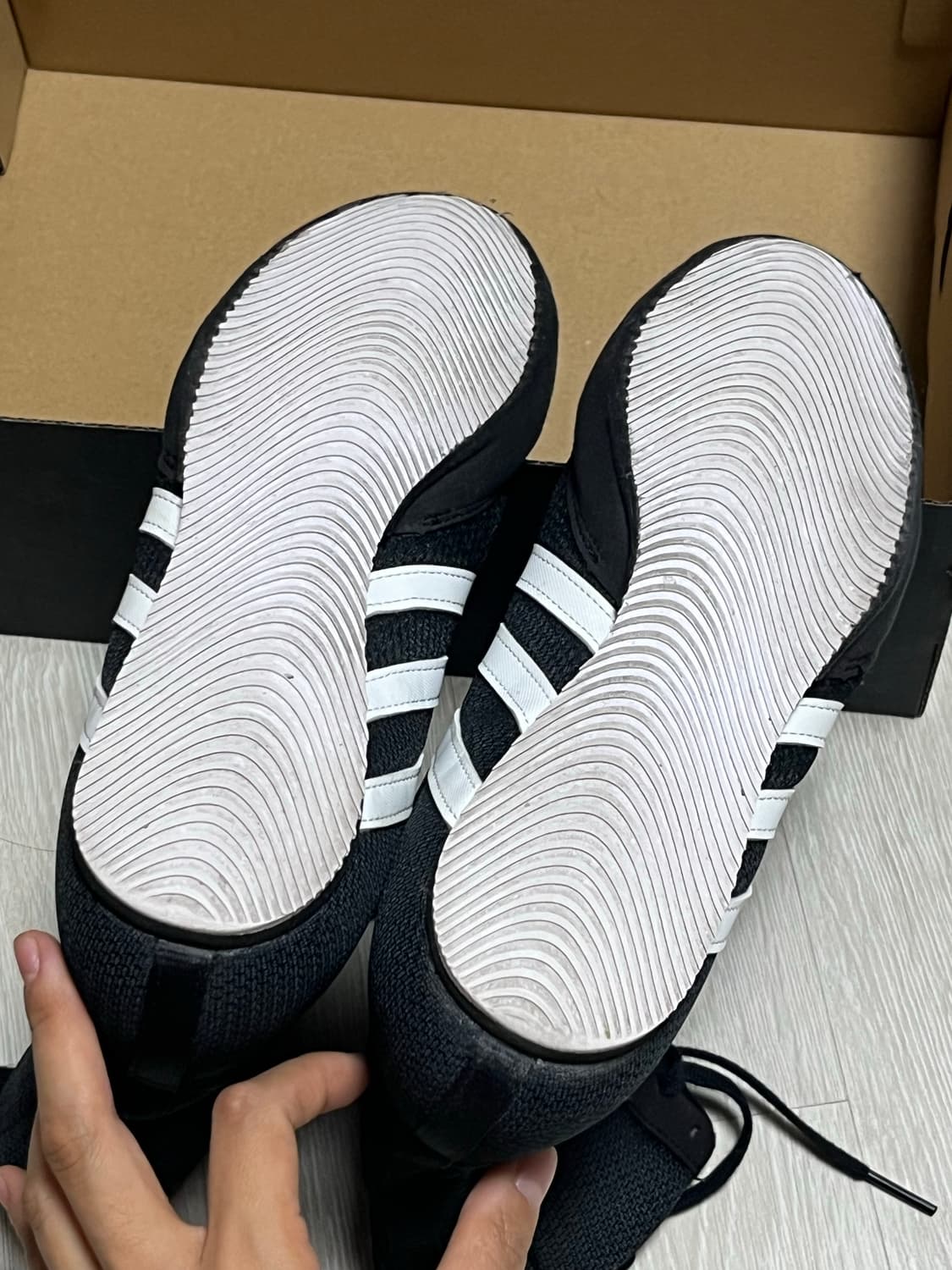 [1회착] 제니 착용 아디다스 복서 호그2 240 상품이미지8