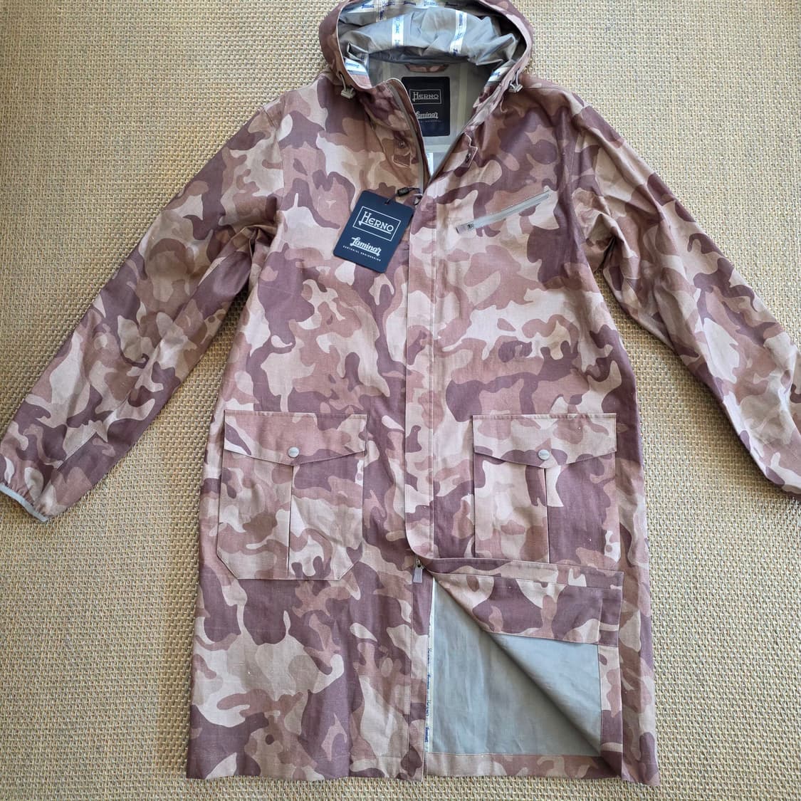 Herno Laminar 에르노 역대급 이탈리안 최상급 린넨 간절기 코트 상품이미지5