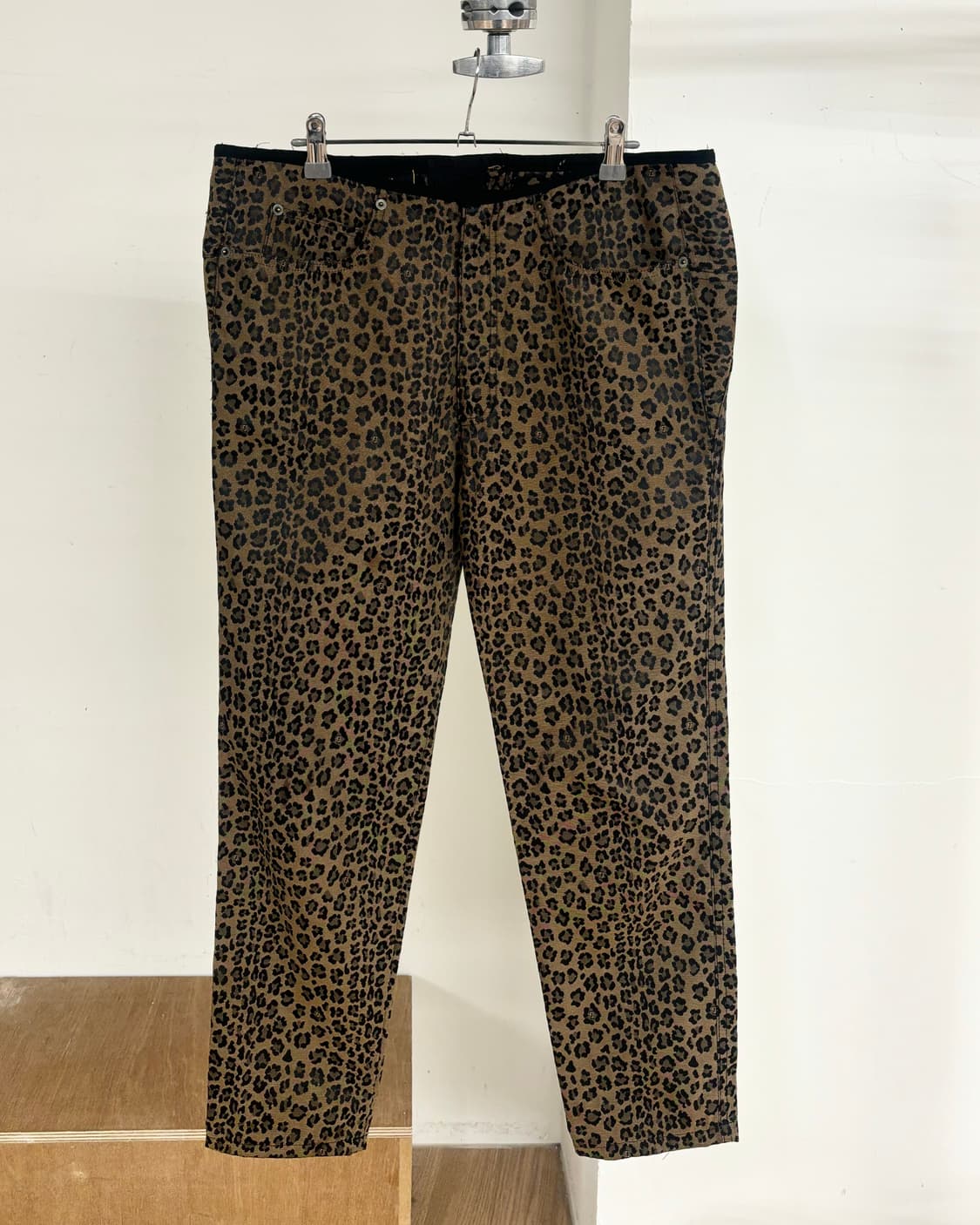 펜디 레오파드 패턴 팬츠 상품이미지1