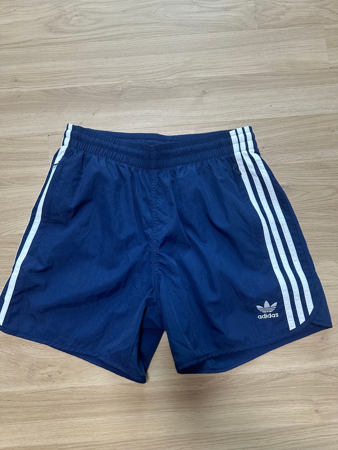아디다스 스프린터 쇼츠 반바지 네이비 M 사이즈 새제품급 런닝 상품이미지1