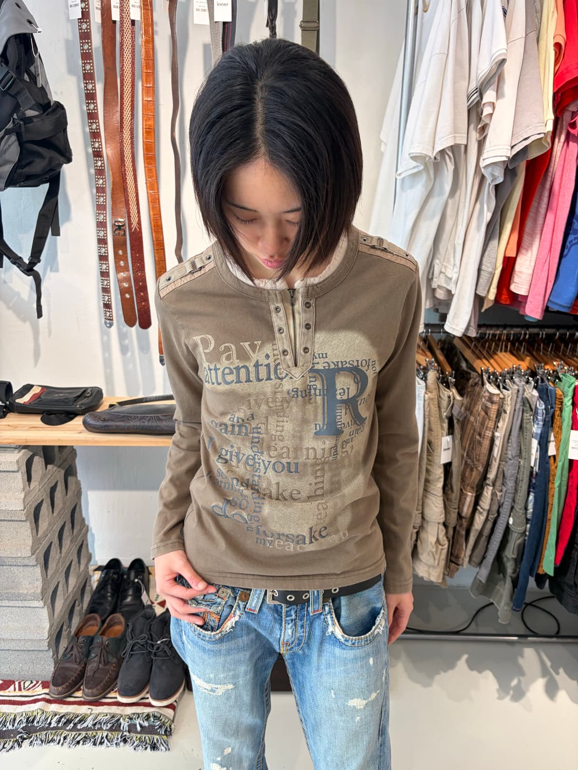 MINIBE JEAN 타이포그래피 헨리넥 롱슬리브 S 상품이미지5