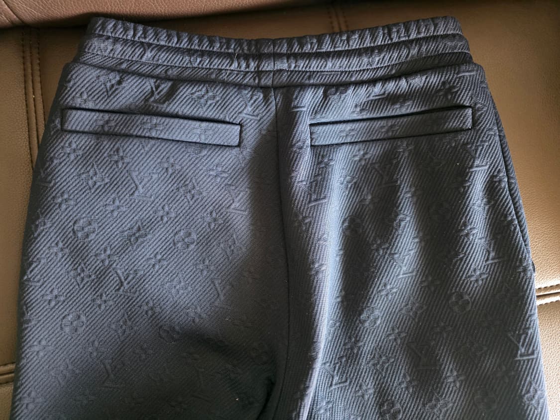 루이비통 모노그램 셋업(집업+팬츠) 상품이미지5