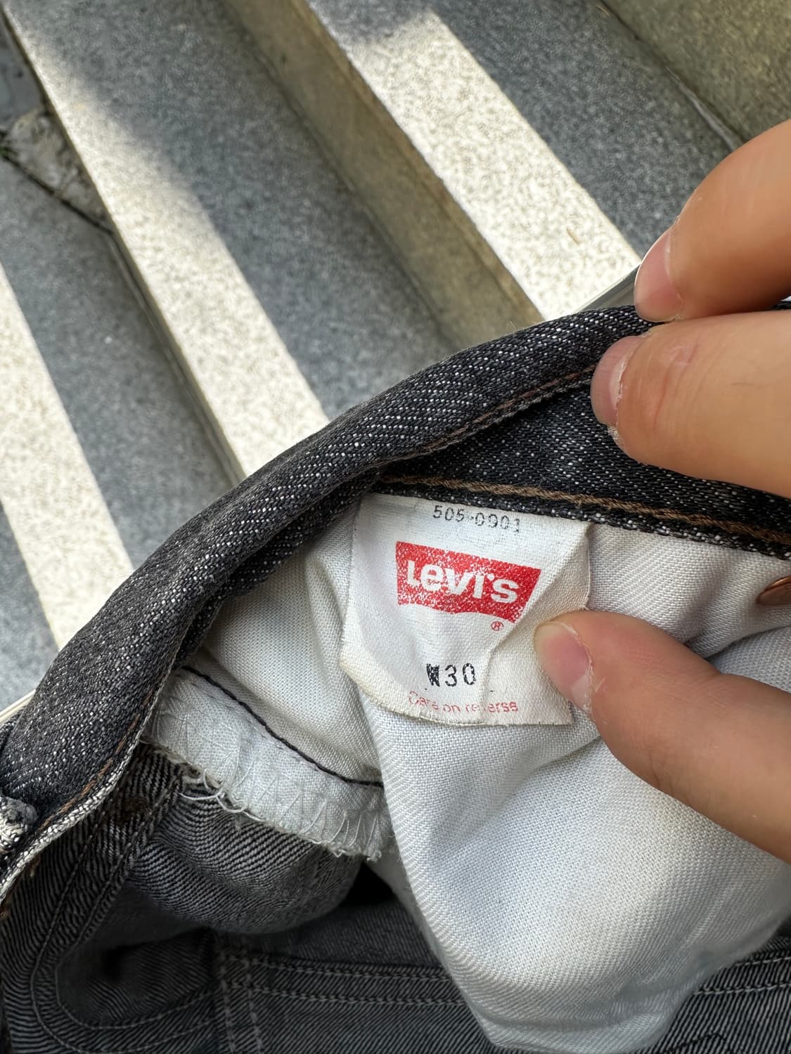 00s Levi’s 505 Black Denim Pants w29 상품이미지4