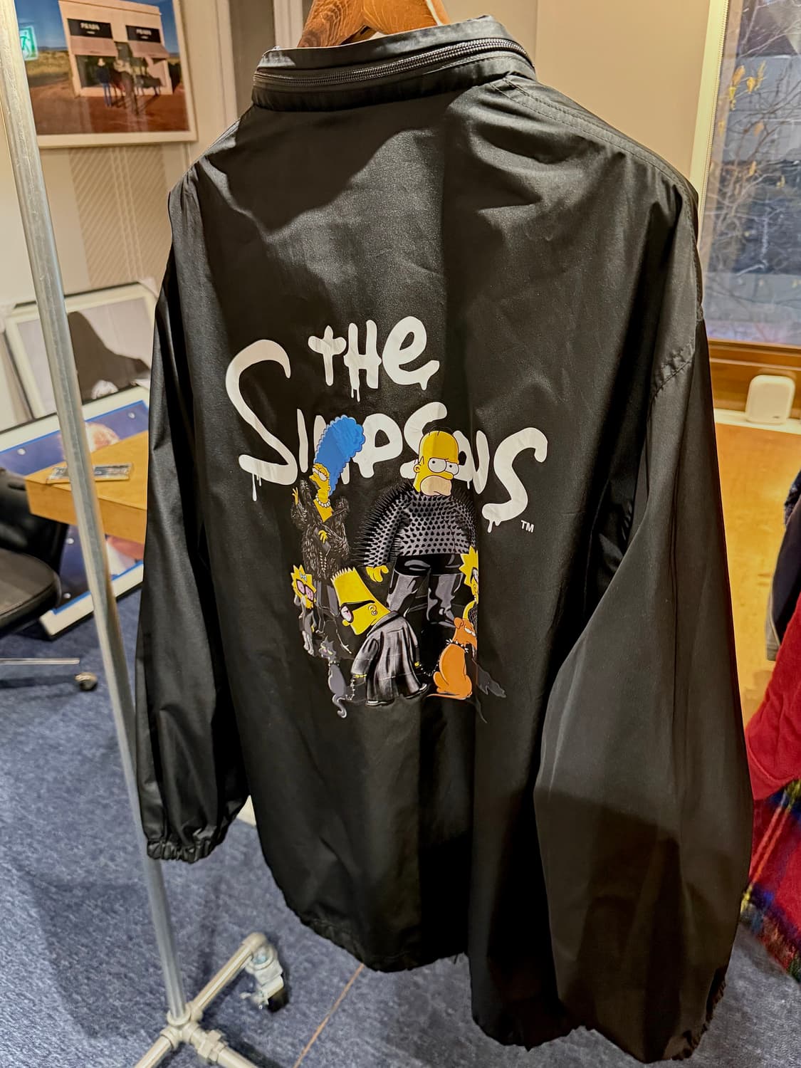 (백화점판) 발렌시아가 오버사이즈 심슨 콜라보 나일론 레인자켓 상품이미지7