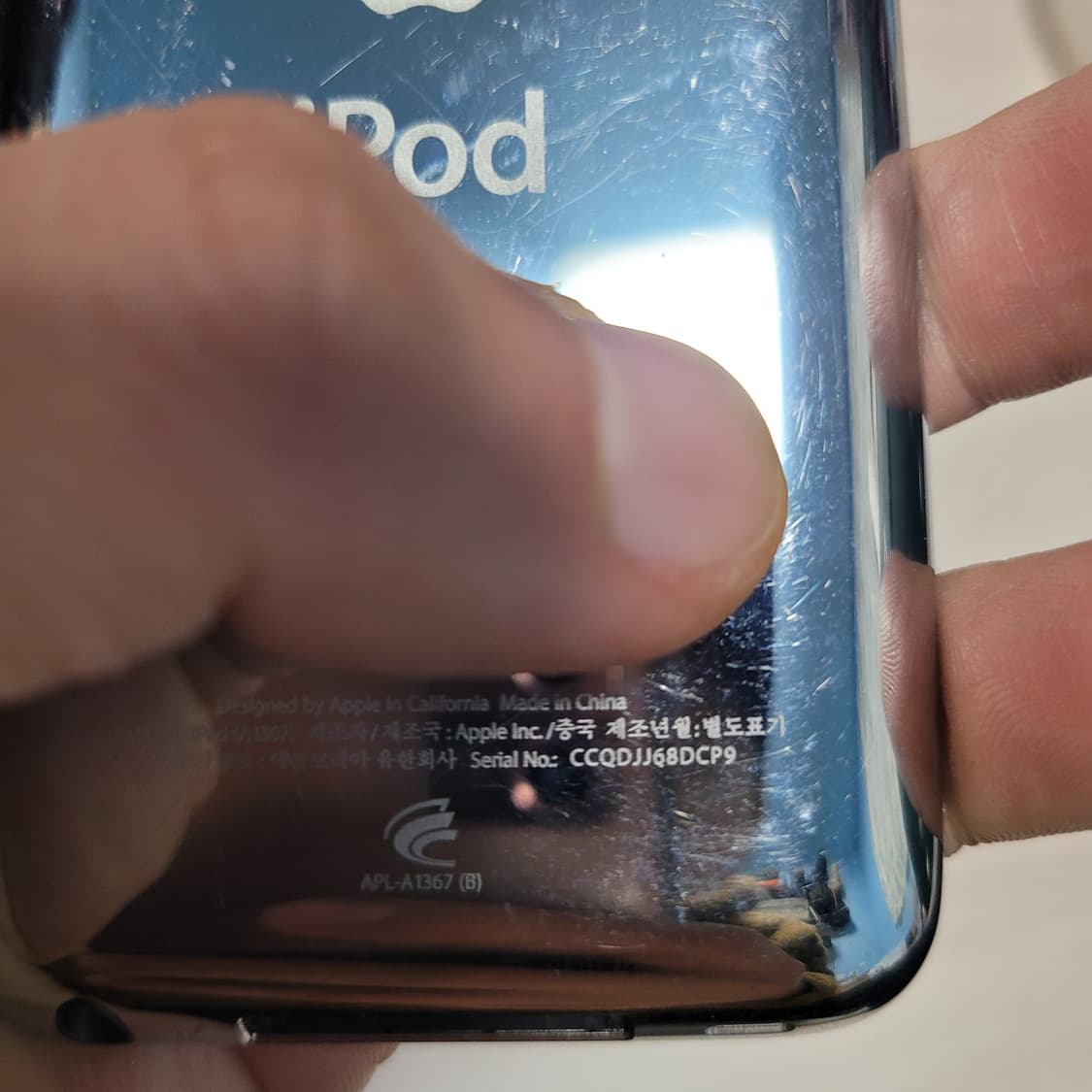 애플 아이팟터치 4세대 32기가 팝니다. A1367 상품이미지2