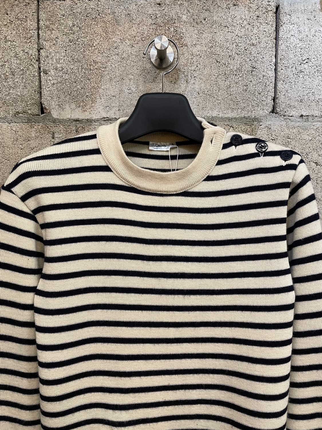 오르치발 버튼 울 니트 상품이미지2