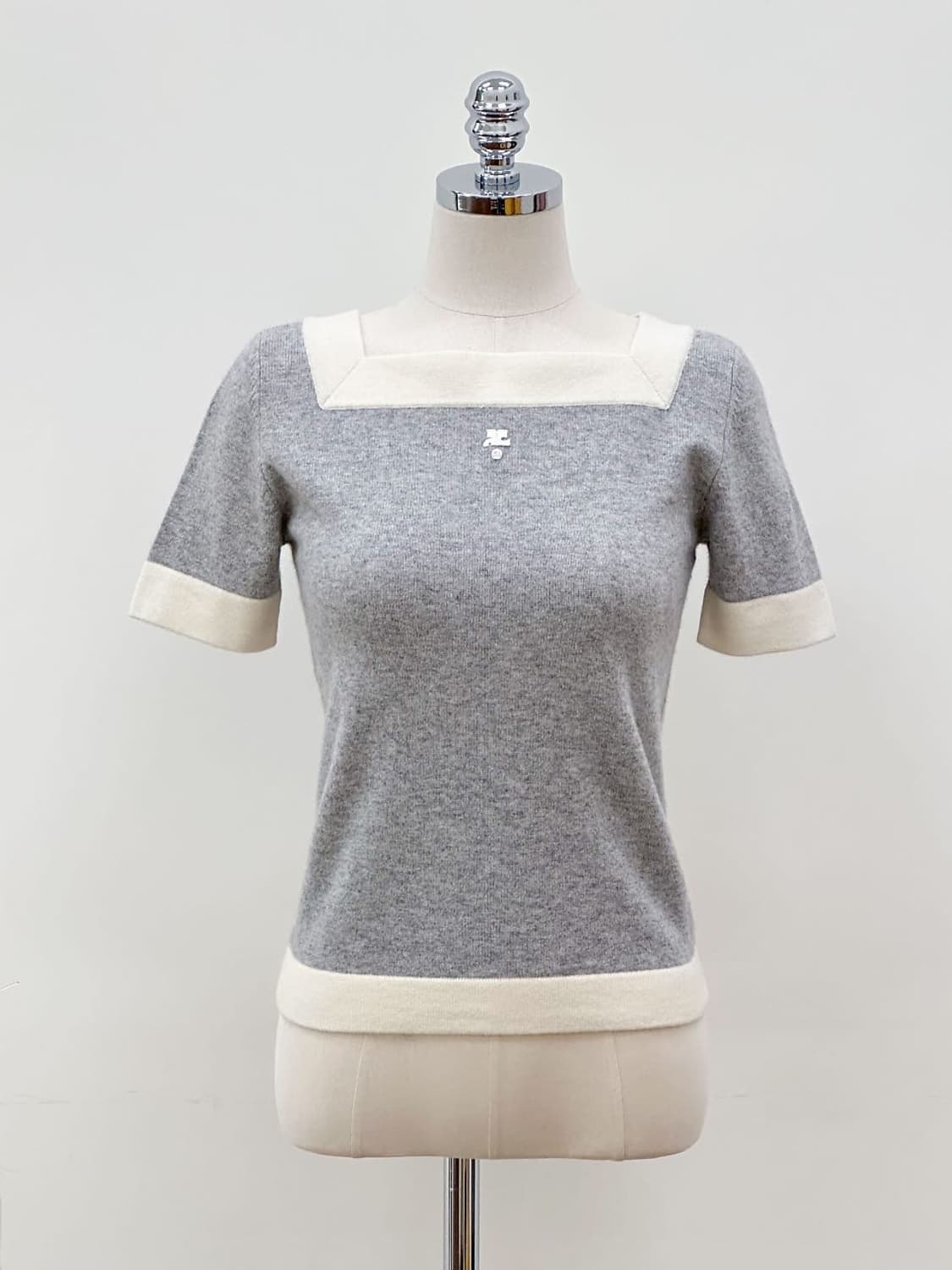 courreges / 꾸레쥬 그레이 울&캐시미어 스퀘어 넥 니트  상품이미지6