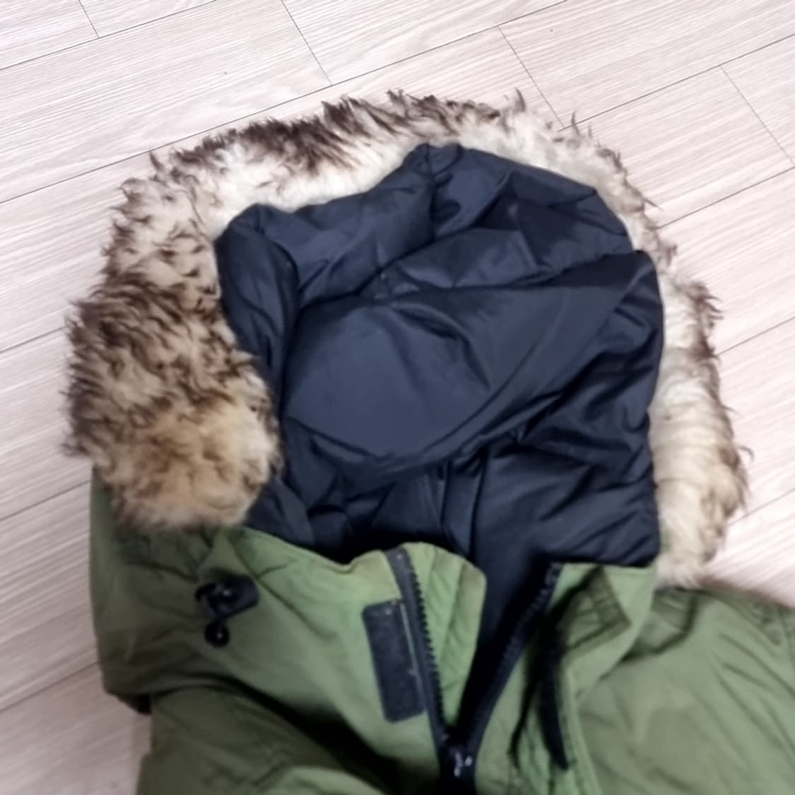 티니위니 올리브 패딩 점퍼(L) 상품이미지7