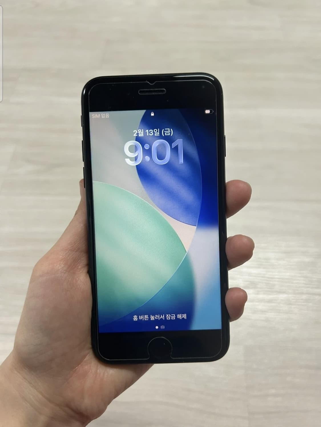 아이폰 SE2 블랙 S급 공기계 상품이미지1