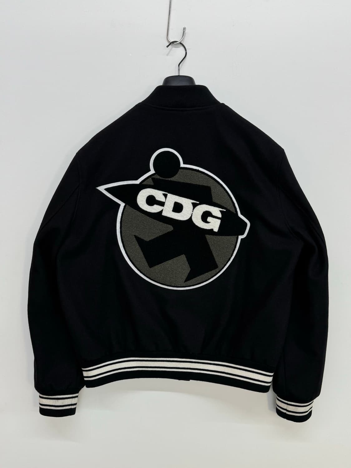 스투시 X CDG 40주년 바시티 자켓 상품이미지2