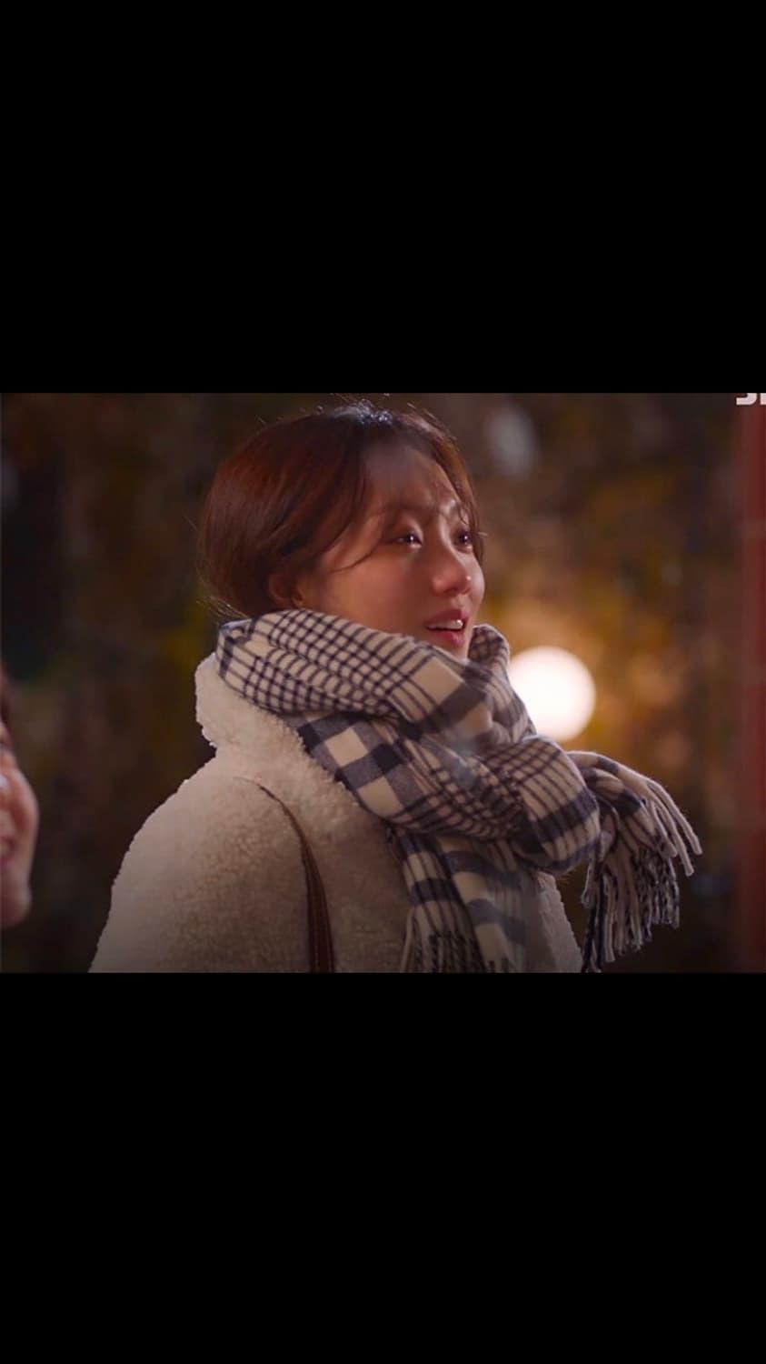 뮤제 이성경 무스탕 리버시블 코트 상품이미지2