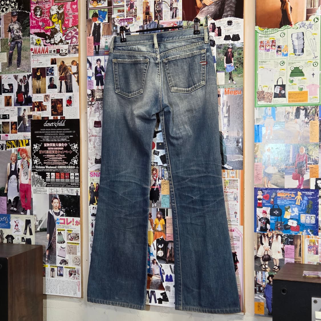 디젤 연청 워싱 부츠컷 데님 팬츠 상품이미지1