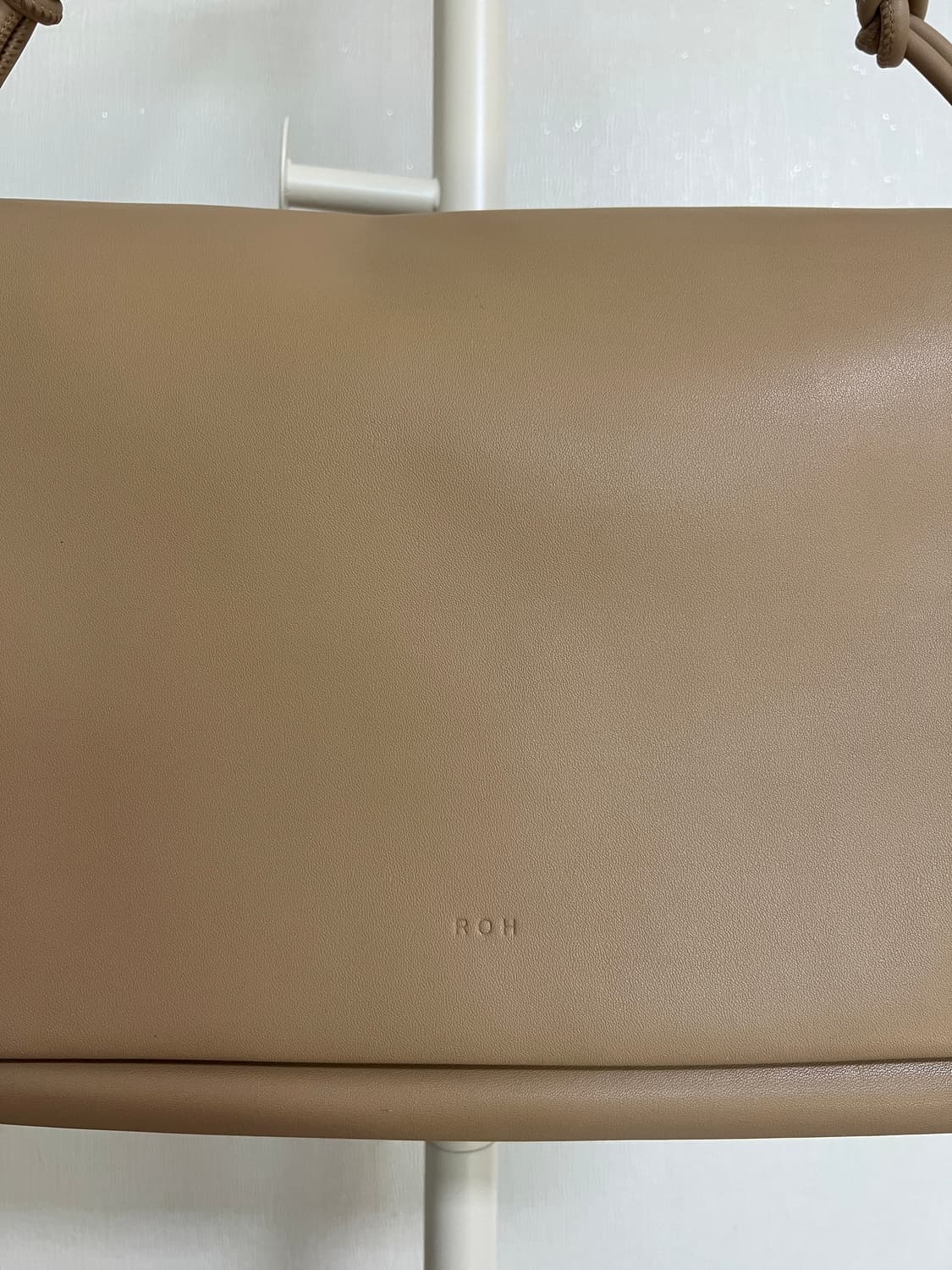 ROH SEOUL 로서울 퍼프 숄더백 / Taupe Beige 상품이미지3