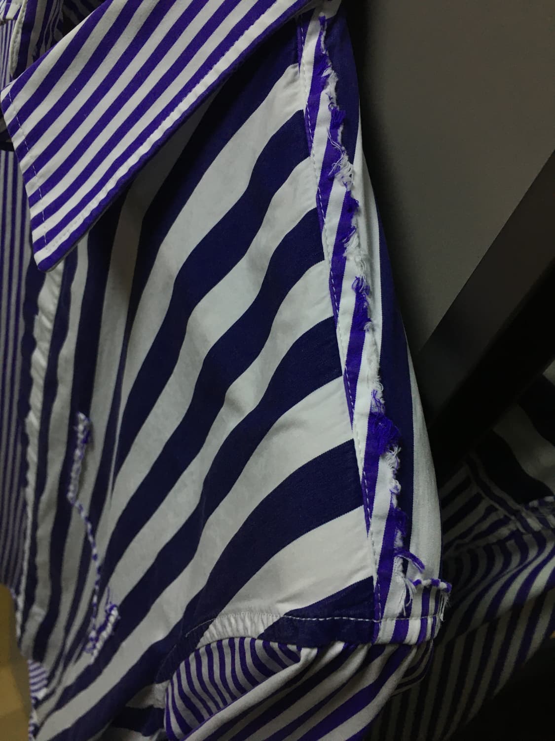 마르지엘라 디스트레스드  셔츠  상품이미지4