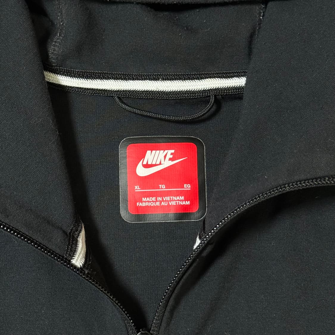 [정가 12만원] 나이키 테크 후드 집업 XL 상품이미지5