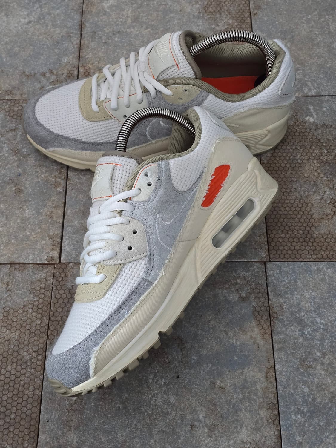 (255)나이키 에어맥스 90 프리미엄 페일 아이보리 상품이미지5