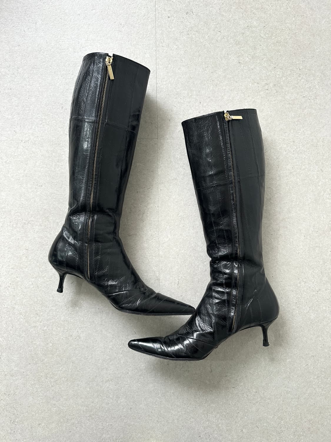 돌체앤가바나 eel skin 레더 나이프힐 롱부츠 상품이미지3