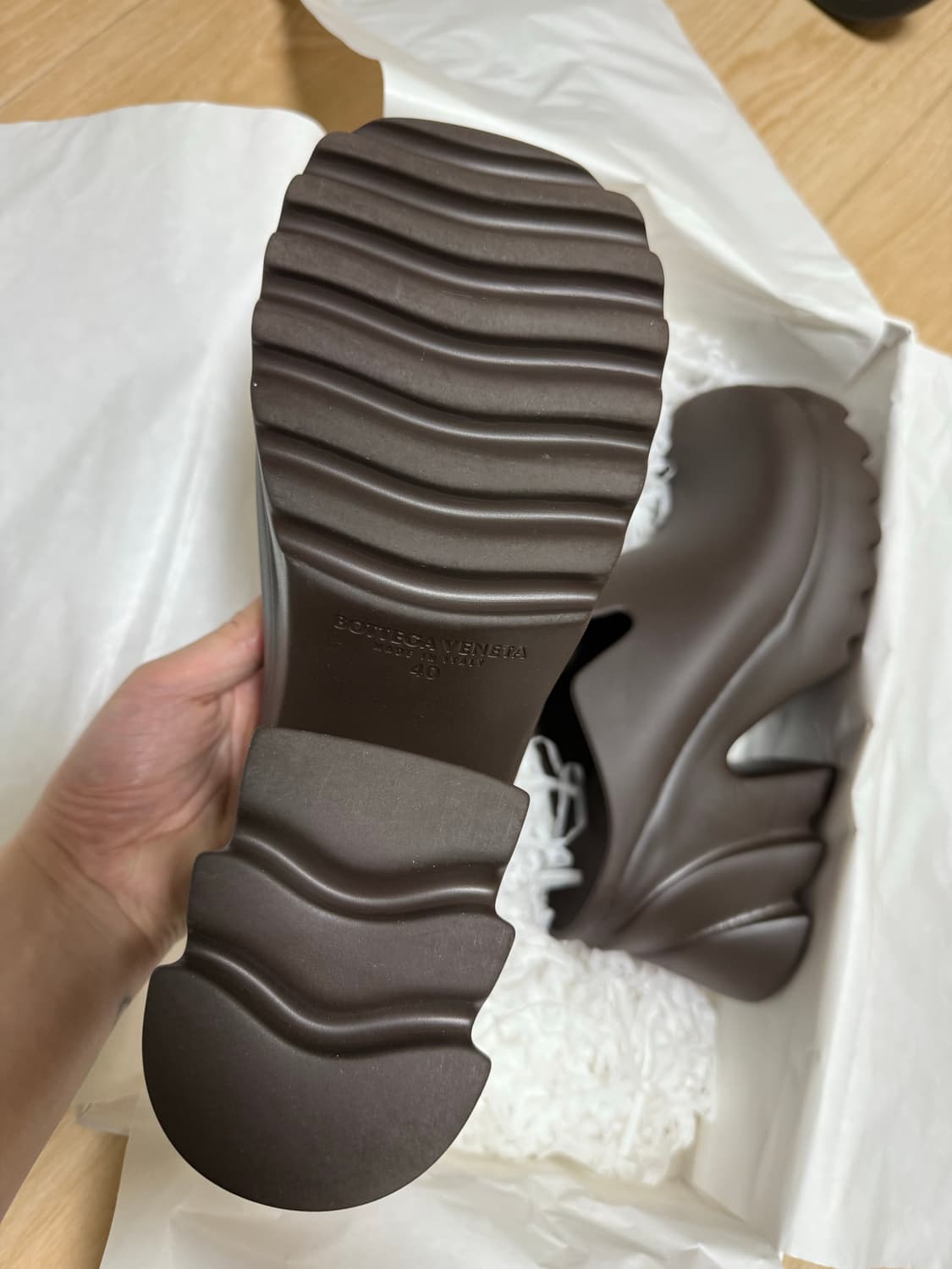 보테가베네타 여성 러버슈즈 40(250-255)폰단테 상품이미지2