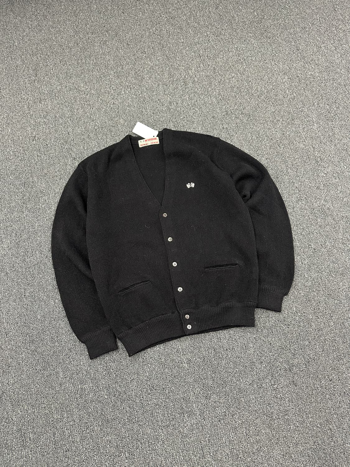 L) 맥그리거 블랙 버튼 가디건 상품이미지1