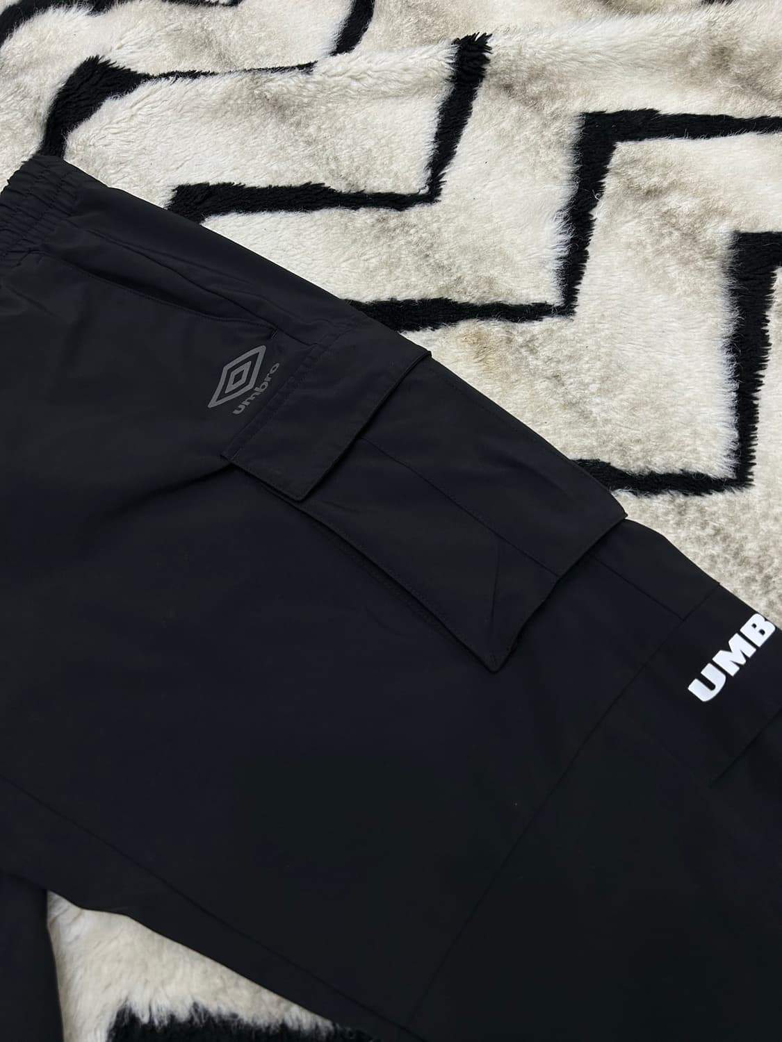 [L]엄브로 카고 나일론 조거 팬츠/블랙 상품이미지1