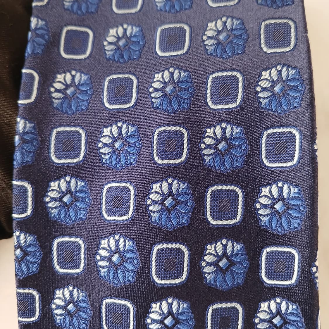 제냐 실크 블루 플라워 패턴 넥타이 8.9cm A+등급 A19274
 상품이미지6