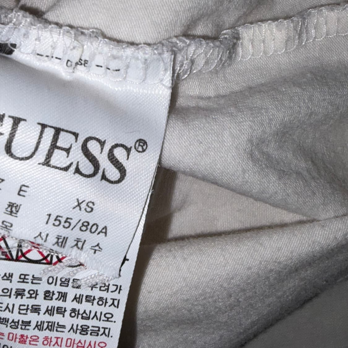 게스 로고 여성 반팔티 y2k 상품이미지5