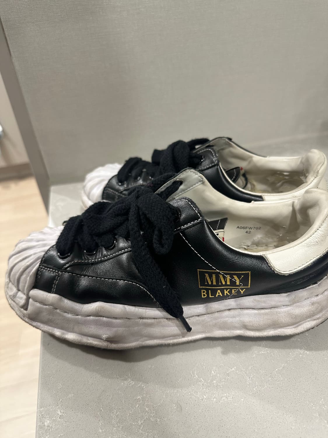 미하라 야스히로 블레이키 레더 스니커즈 42 상품이미지2